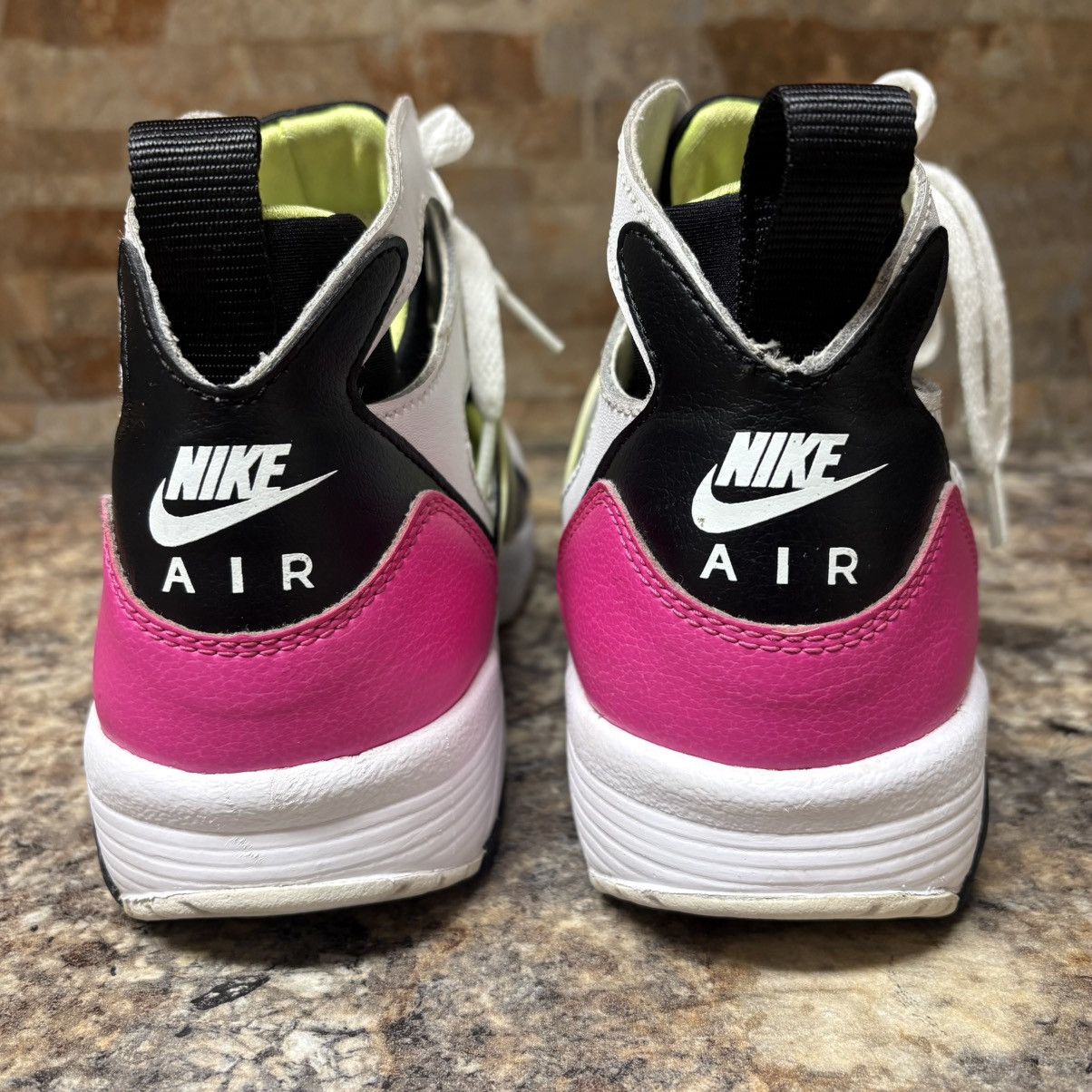 Nike Nike Air Trainer Huarache Fuchsia Volt 679083-109 Size 9 Size US 9 / EU 42 - 5 Thumbnail