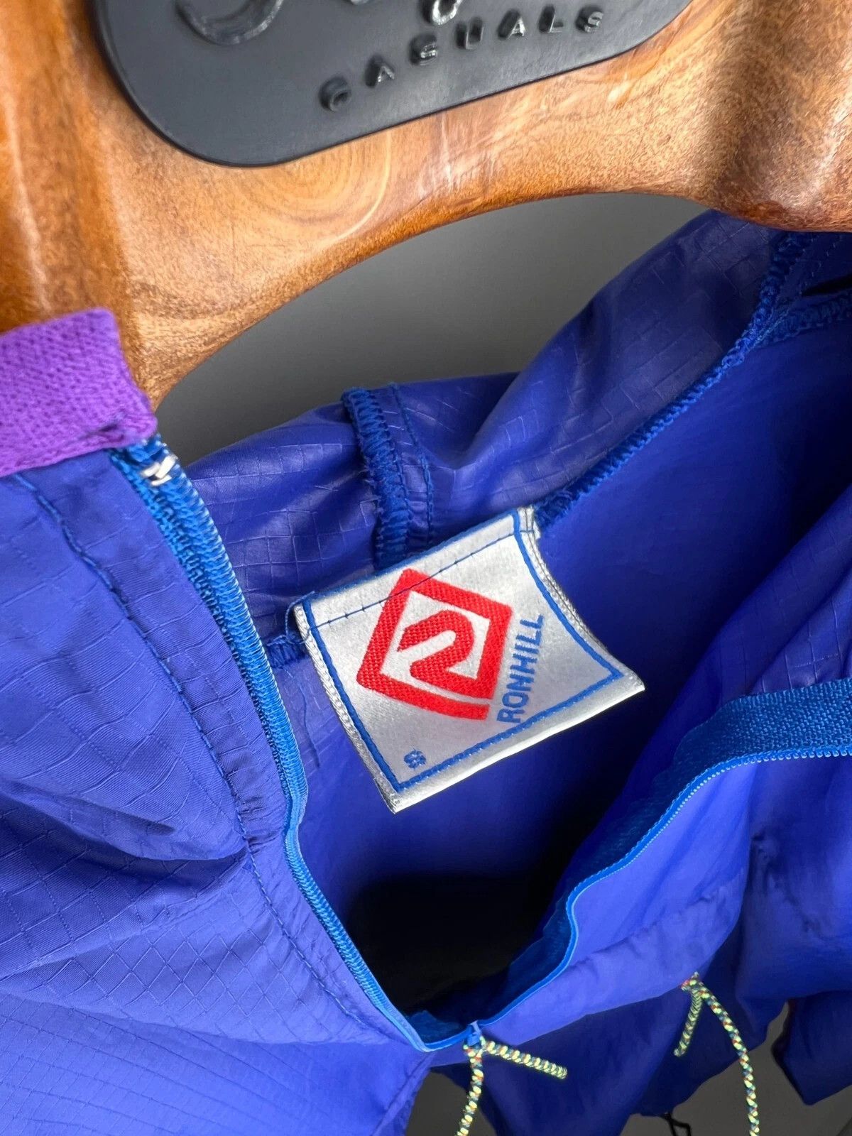 Other Ronhill Lightweight Windrunner Blue Nylon Jacket Anorak Size US S / EU 44-46 / 1 - 11 Thumbnail