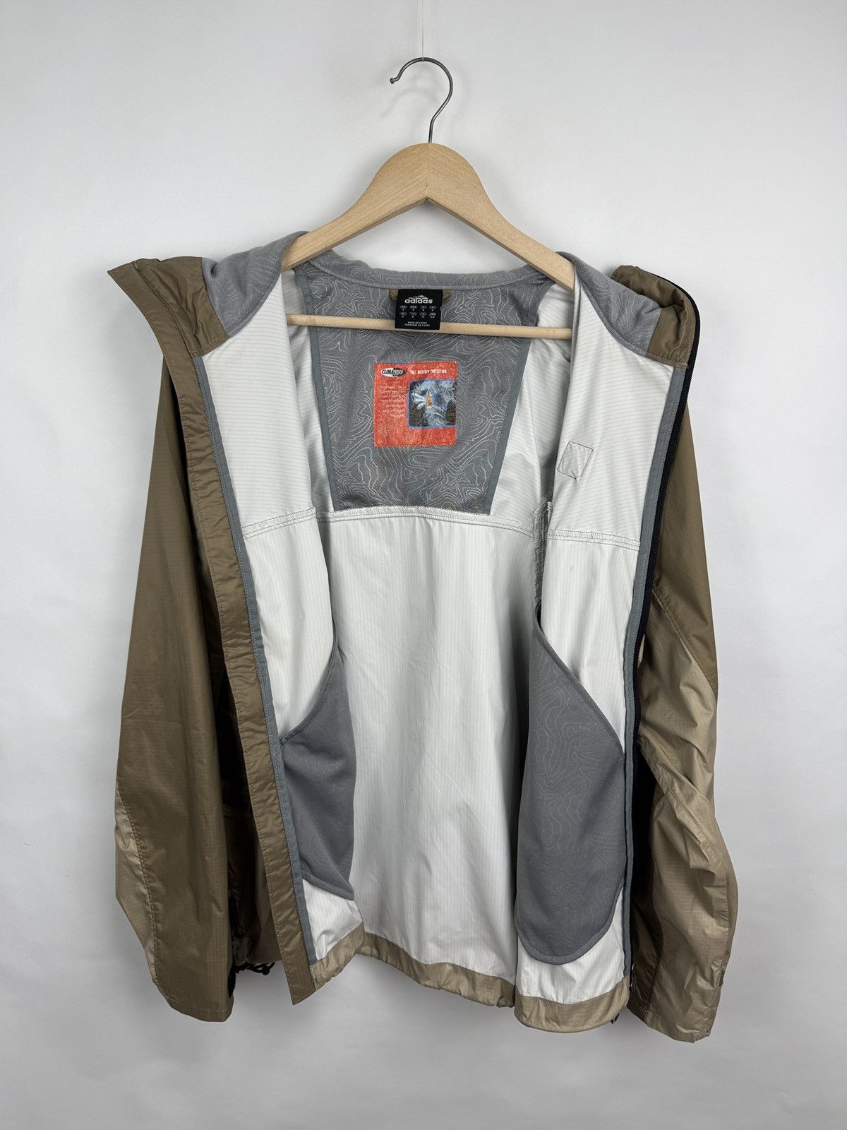Adidas 🇺🇸 Vintage 2002 Adidas Archive ClimaProof Wind Jacket Retro Size US S / EU 44-46 / 1 - 9 Thumbnail