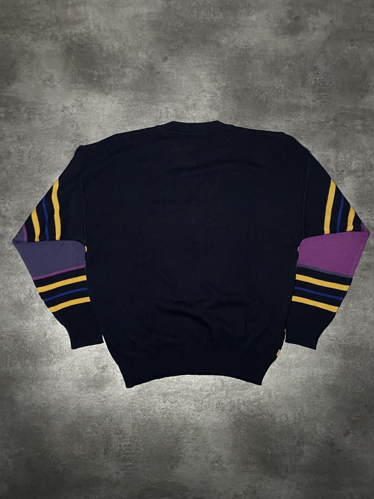 Vintage 🔥Offers🔥Vintage 90s Sweater Retro Streetwear Rare Boxy Fit Size US L / EU 52-54 / 3 - 6 Thumbnail