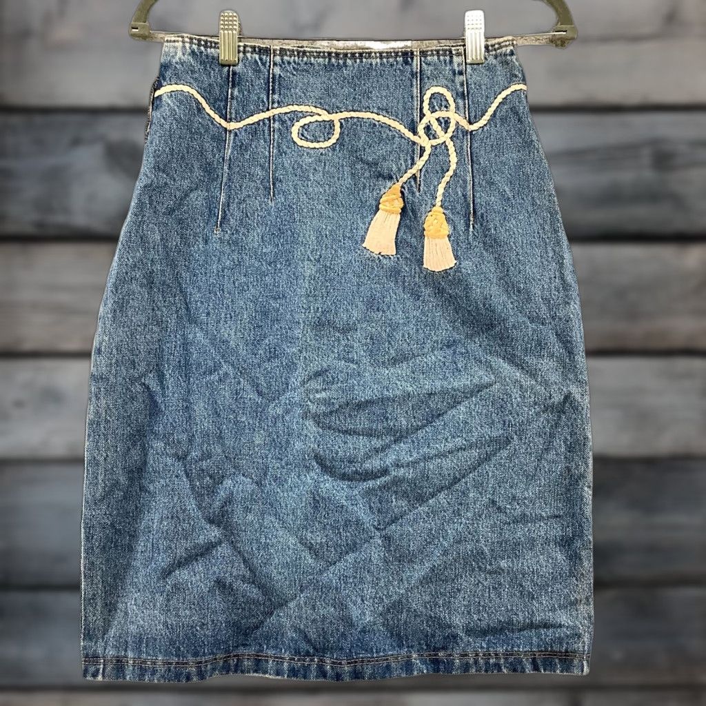 Denime VINTAGE Dagmar Ertinger Jean Pencil Skirt Size 27 or 4 Tassel Embroidered Denim Shirt? Size 27" / US 4 / IT 40 - 1 Thumbnail