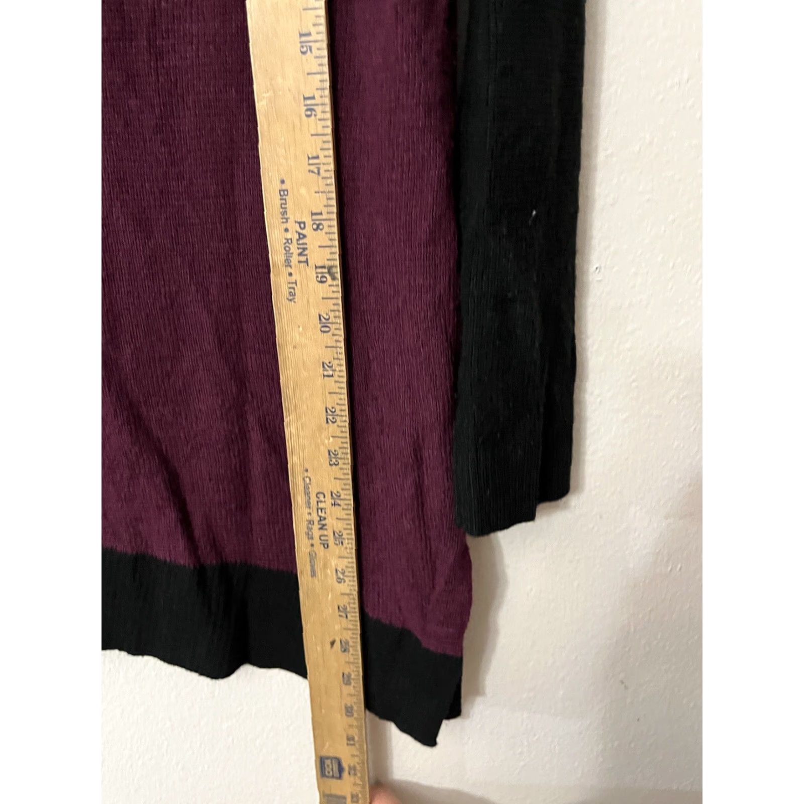 Vince Camuto VINTAGE Vince Camuto Women’s Sweater Long Sleeve Pullover M Maroon Ribbed Detail Size M Women Slim Fit Pullover - 90s-2000s? (Note: remove confusion) Size M / US 6-8 / IT 42-44 - 4 Thumbnail