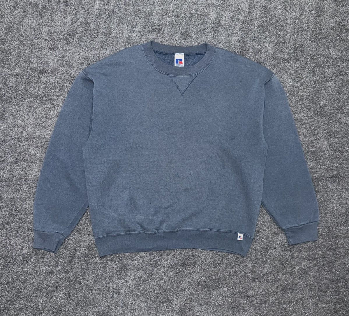 Russell Athletic Vintage Russell Athletic Crewneck Sweatshirt Blue L Size US L / EU 52-54 / 3 - 1 Thumbnail