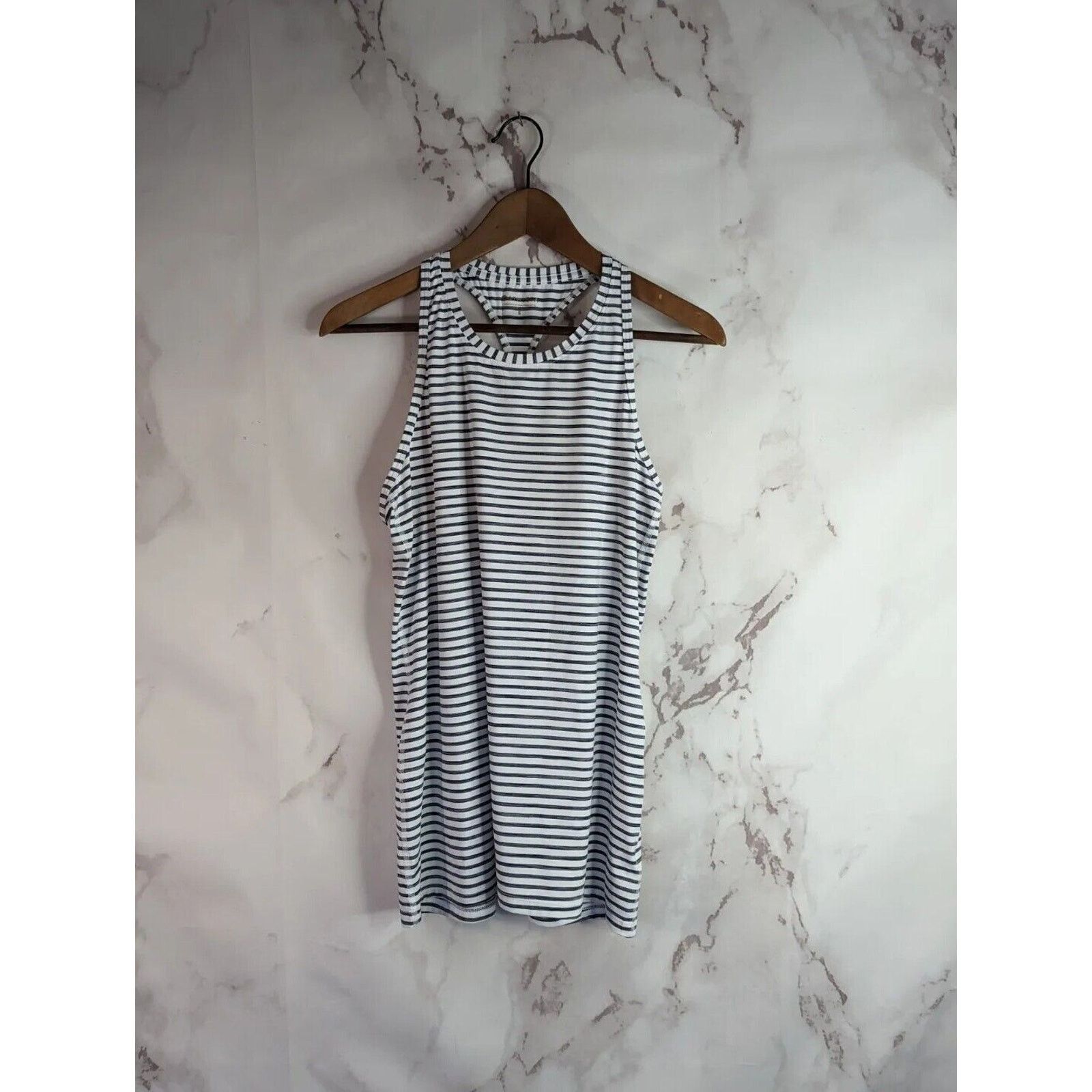 Athleta Athleta Tank Top Women Small Racerback White Gray Striped Size S / US 4 / IT 40 - 1 Thumbnail