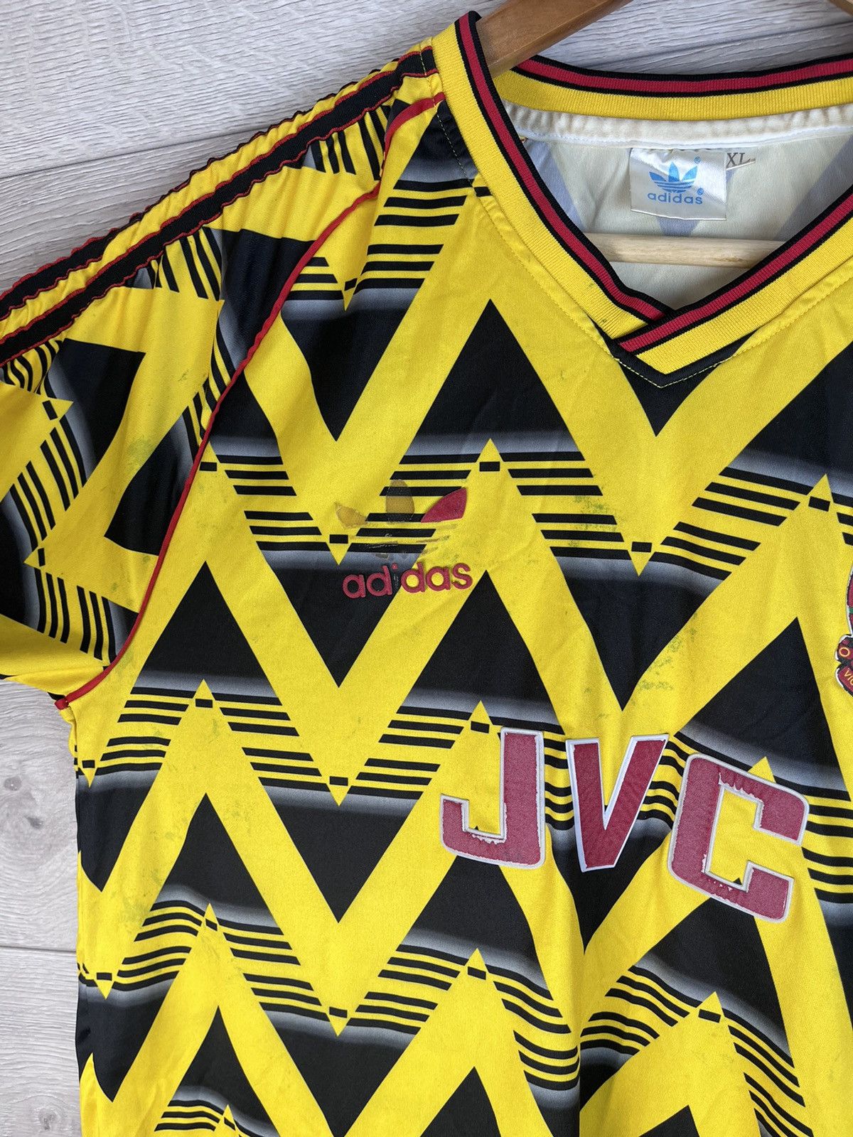 Vintage Vintage men’s soccer jersey FC Arsenal size xl adidas Size US XL / EU 56 / 4 - 9 Thumbnail