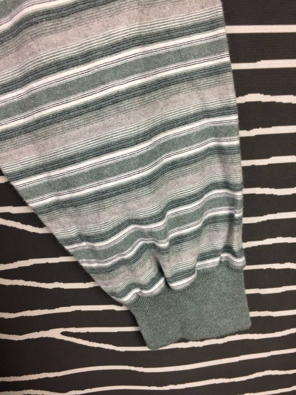 Converse Vtg Converse All Star Striped Long Sleeve V-Neck Tee Size US XL / EU 56 / 4 - 5 Thumbnail