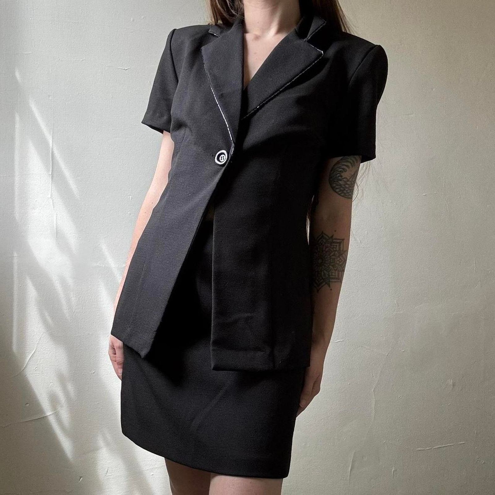 XOXO Vintage XOXO Dresses Beaded Two-Piece Skirt Suit Set Small Size S / US 4 / IT 40 - 2 Thumbnail