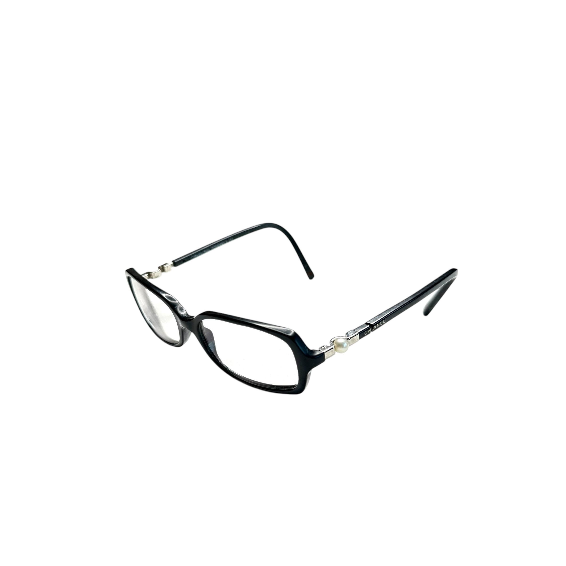 Chanel Chanel Pearl Slim Glasses Size ONE SIZE - 1 Thumbnail