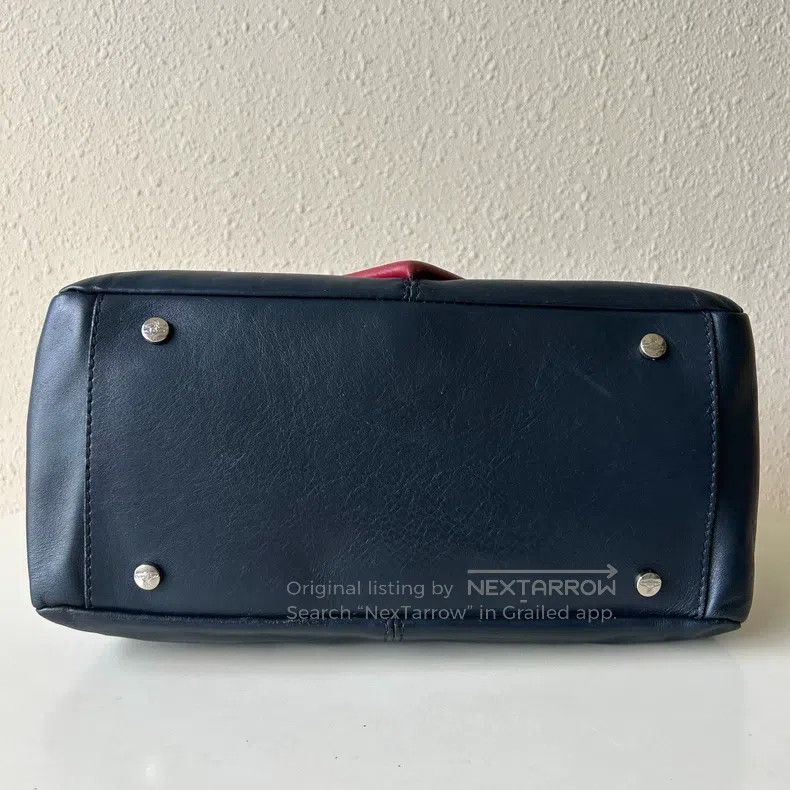 Vivienne Westwood Vivienne Westwood size os Heart bowling bag handbag crossbo Size ONE SIZE - 5 Thumbnail