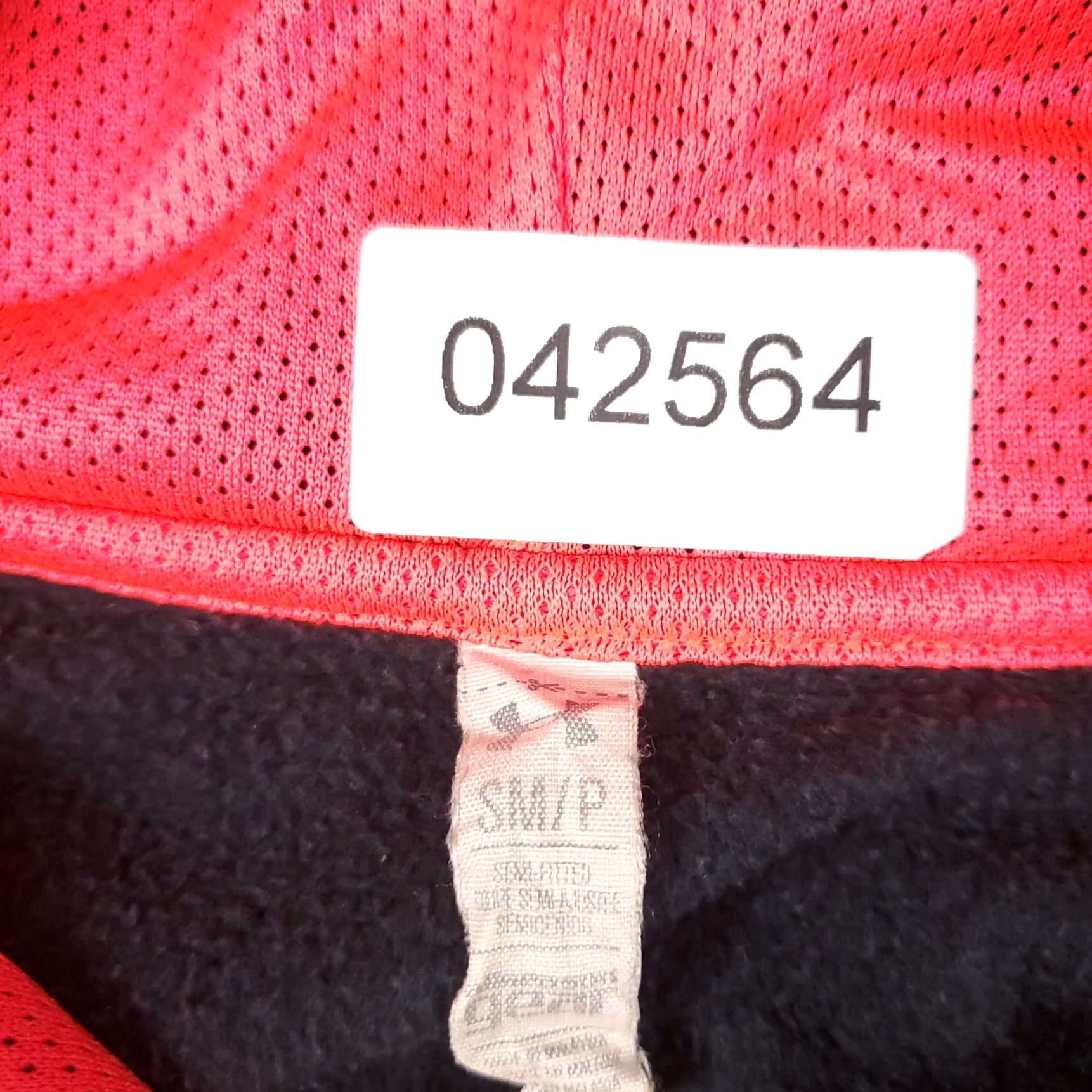 Under Armour Under Armour Hoodie Womens Small Black Pullover Sweatshirt Knit Fleece Logo Pockets Regular Size S / US 4 / IT 40 - 8 Thumbnail