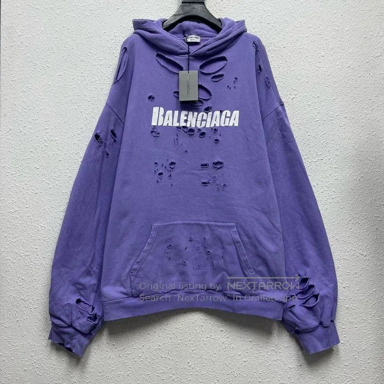 Balenciaga Balenciaga Distressed Purple Logo Hoodie. Size US XL / EU 56 / 4 - 1 Thumbnail