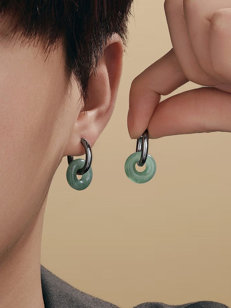 Jewelry × Sterling Silver Jade Dark Earrings Gothic Punk One pairs Jewelry Spike Size ONE SIZE - 1 Thumbnail