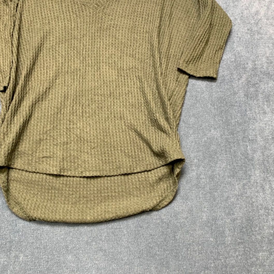 Express Express Top Womens S Olive Green Stretch Waffle Knit V Neck Round Hem Size S / US 4 / IT 40 - 2 Thumbnail