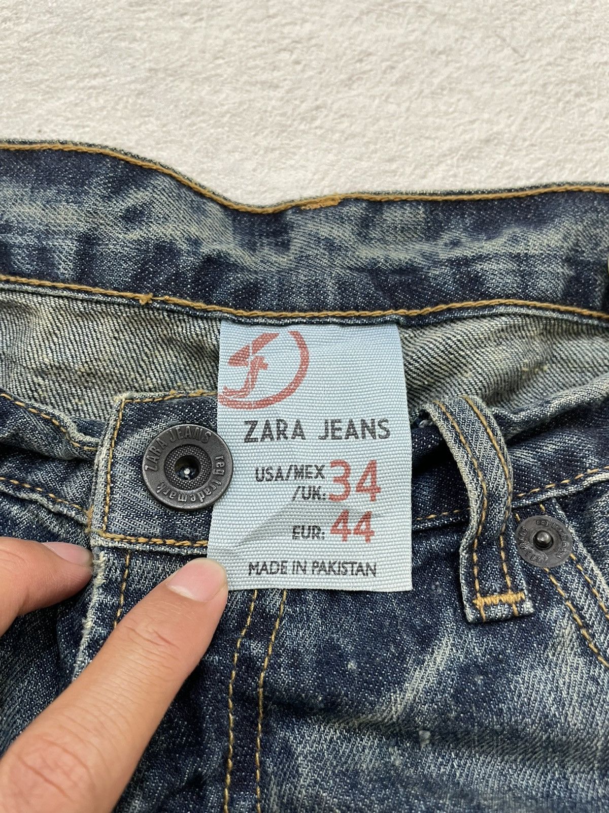 Le Grande Bleu (L.G.B.) Zara Vintage Mudwash Denim Y2K Size US 34 / EU 50 - 6 Thumbnail