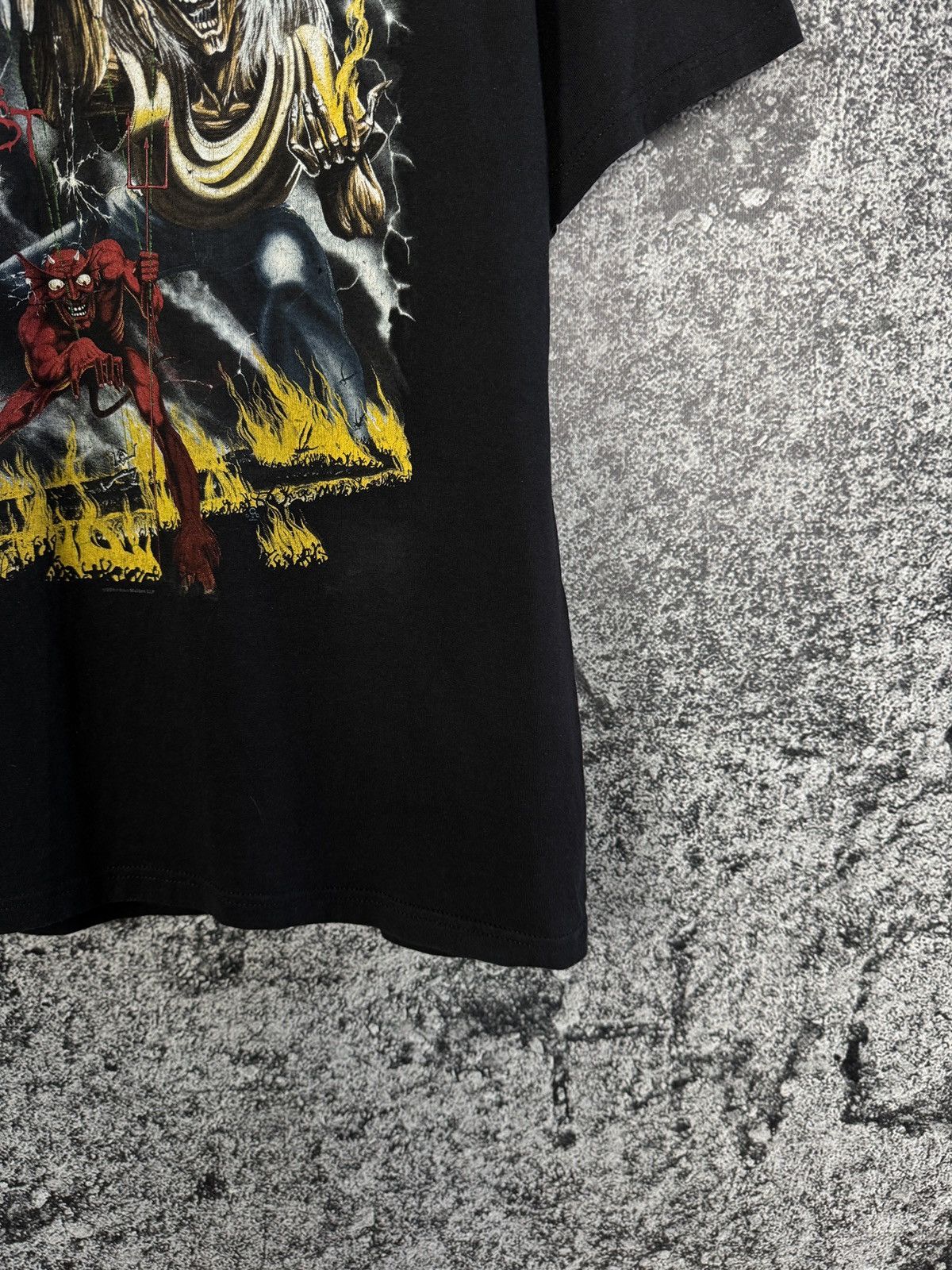 Iron Maiden Iron Maiden Rock T-Shirt Number The Beast Vintage Size L Size US L / EU 52-54 / 3 - 5 Thumbnail