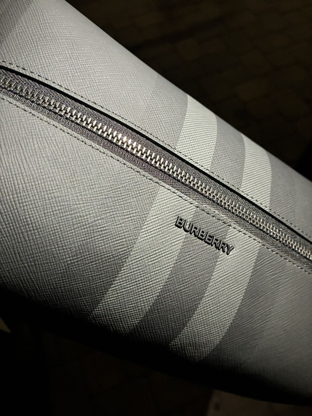 Burberry Burberry Mens Charcoal Check Travel Zip Bag Size ONE SIZE - 4 Thumbnail