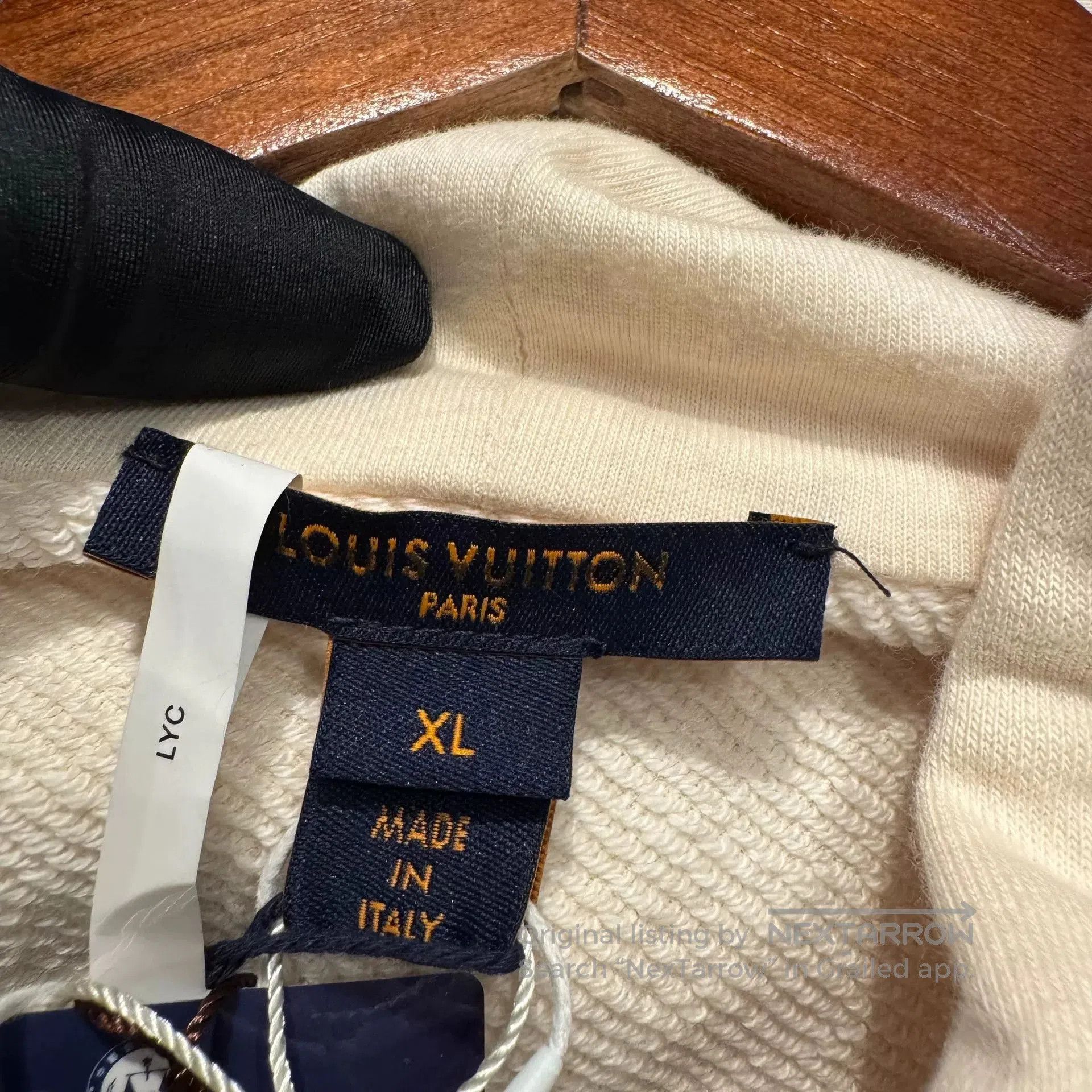 Louis Vuitton Louis Vuitton Embroidered Logo Hoodie. Size US XL / EU 56 / 4 - 3 Thumbnail