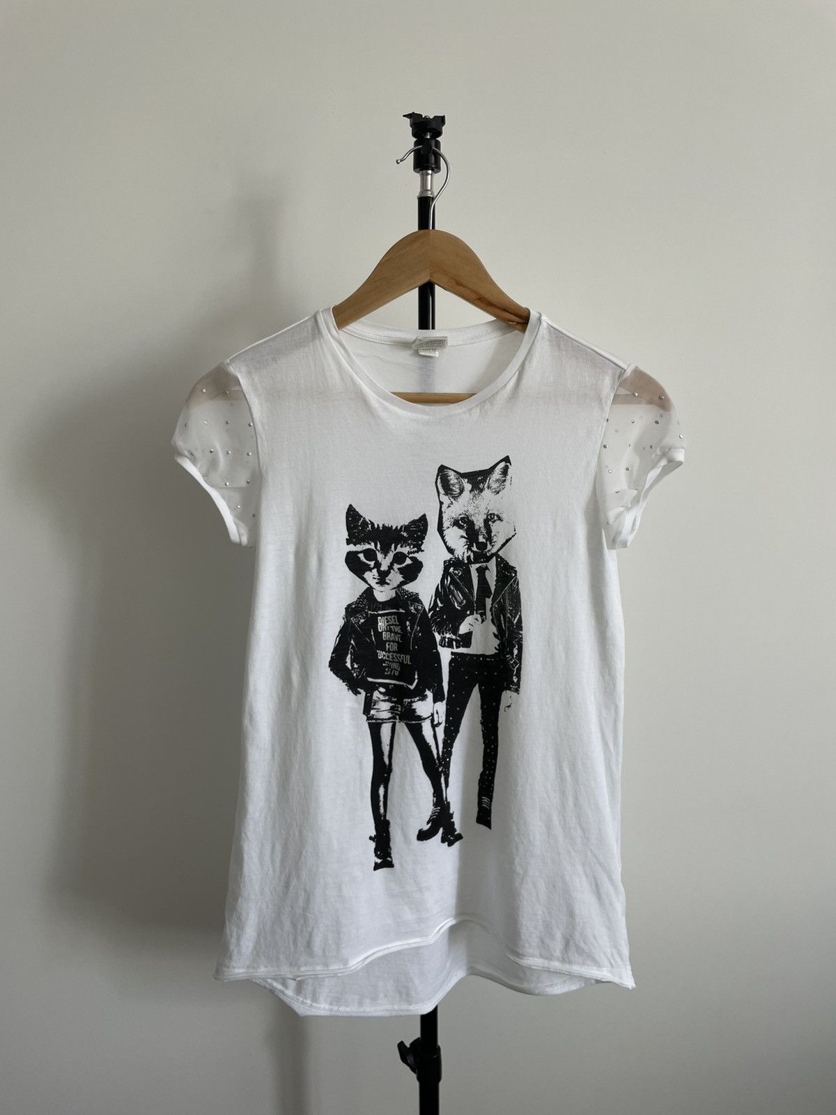 Diesel Vintage Y2K Diesel 00's T-Shirt Wolf/Cat Printed Japanese Size S / US 4 / IT 40 - 4 Thumbnail