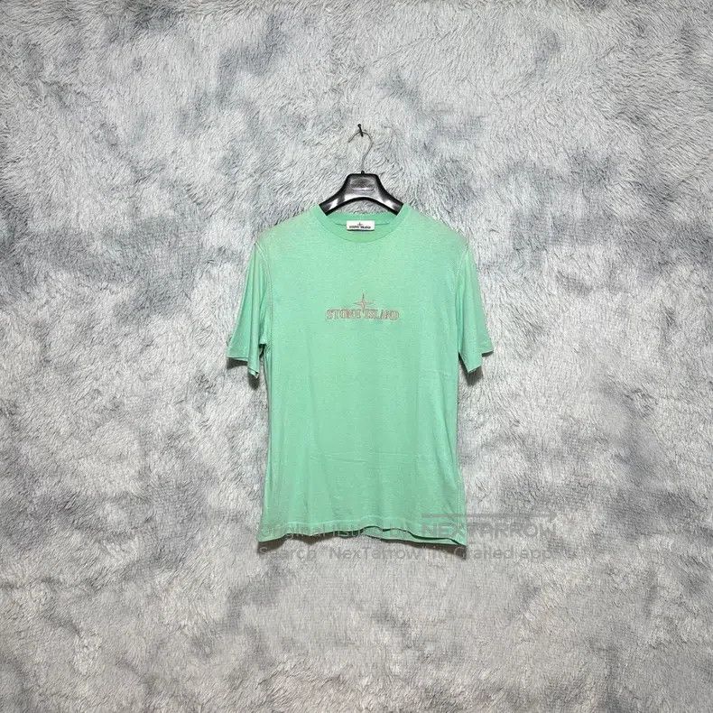 Stone Island Stone Island Embroidered Logo Short Sleeve T-Shirt Green C Size US M / EU 48-50 / 2 - 1 Thumbnail