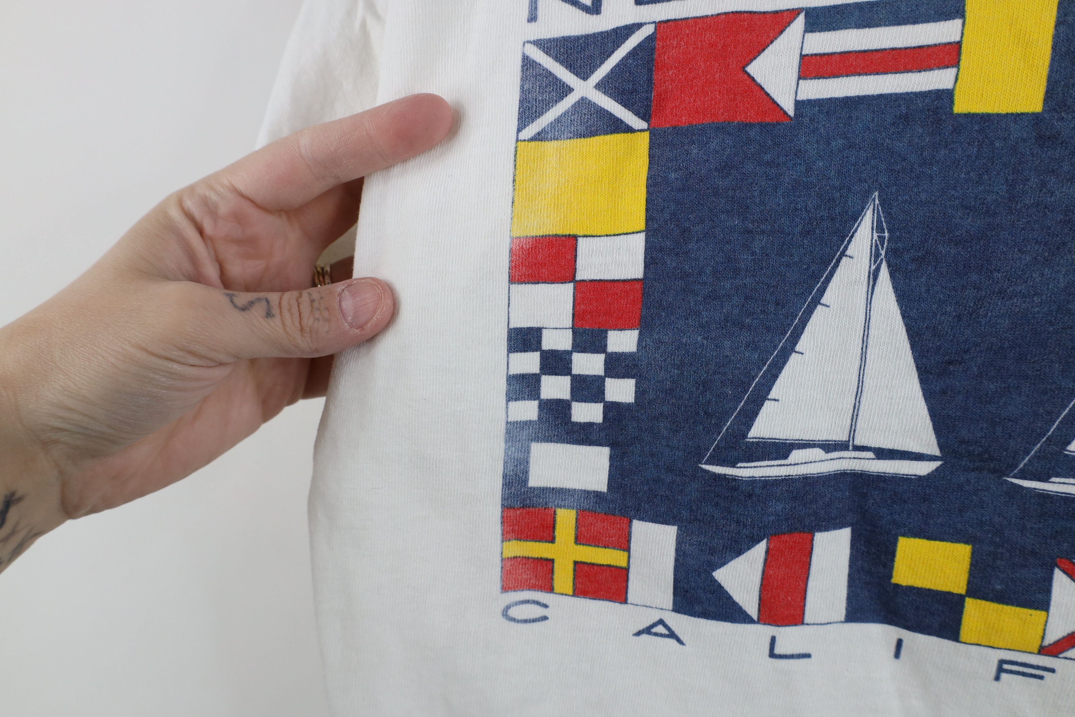 Vintage Vintage 90s Streetwear Beach California Sailing T-Shirt USA Size US L / EU 52-54 / 3 - 5 Thumbnail