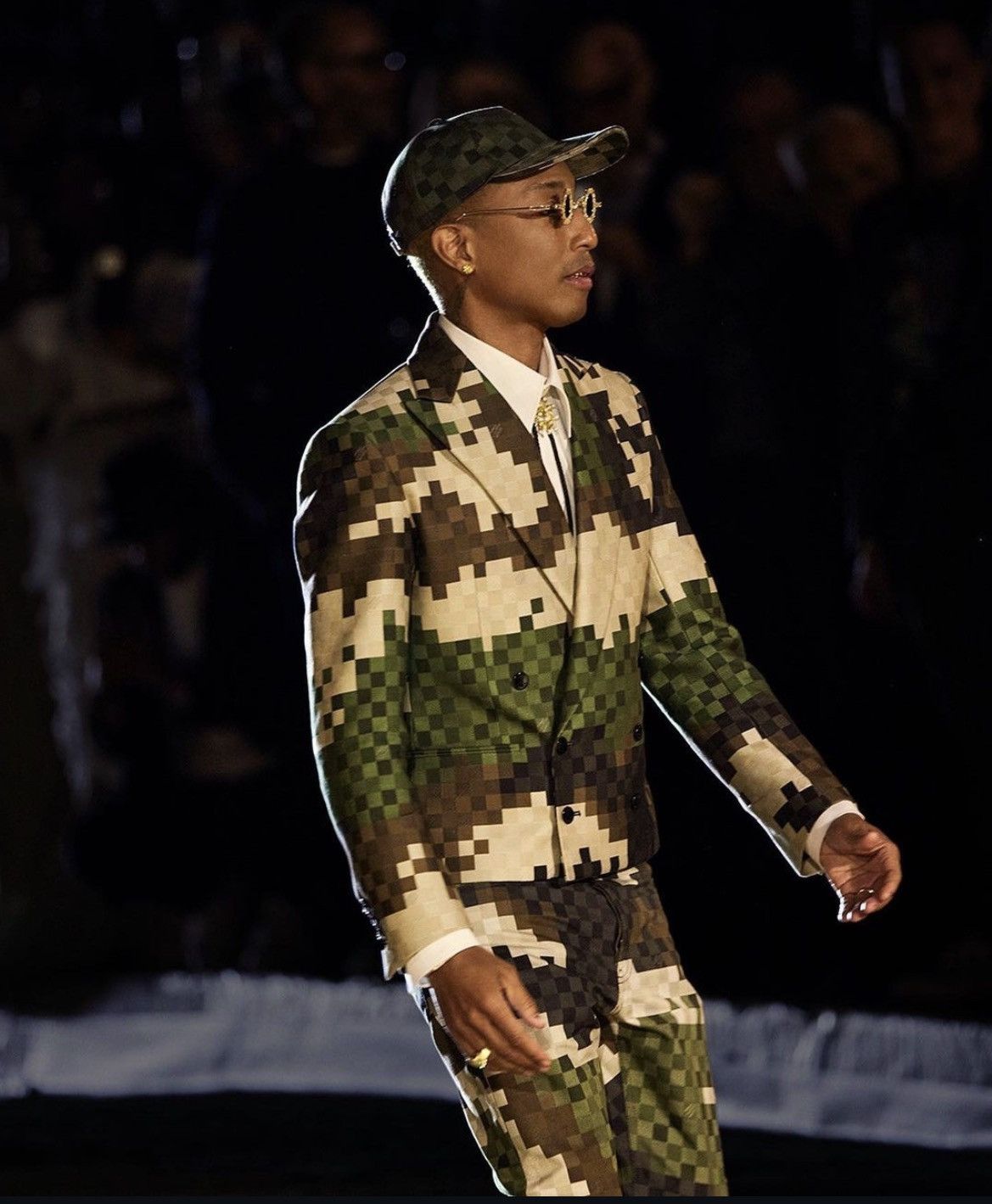 Louis Vuitton Louis Vuitton Damoflage Tailored Suit Size 38R - 20 Thumbnail