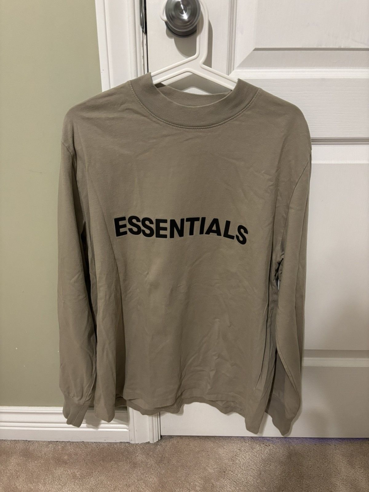 Essentials × Fear of God Fear of God Essentials Sage Long Sleeve T-Shirt XS Size US XS / EU 42 / 0 - 1 Thumbnail