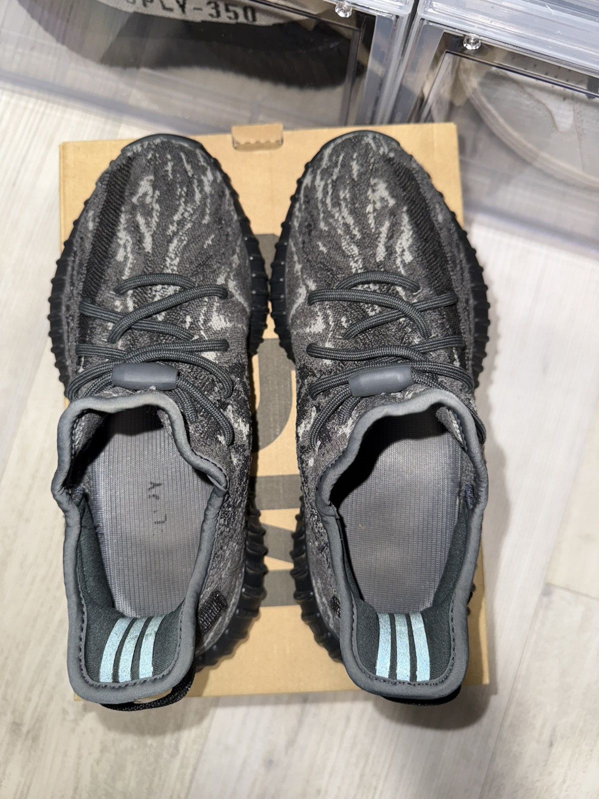 Adidas × Kanye West Adidas Yeezy 350 V2 Mx Dark Salt Size US 7 / EU 40 - 6 Thumbnail