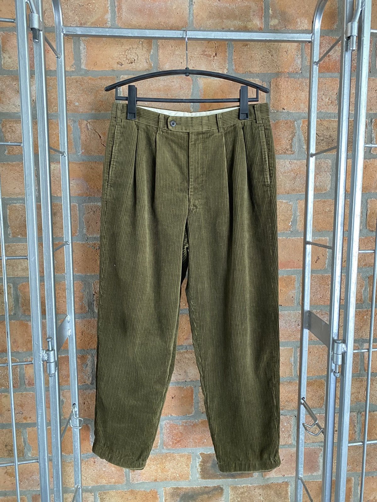 Burberry Burberry Olive Green Corduroy Pleated Trousers Size US 32 / EU 48 - 1 Thumbnail