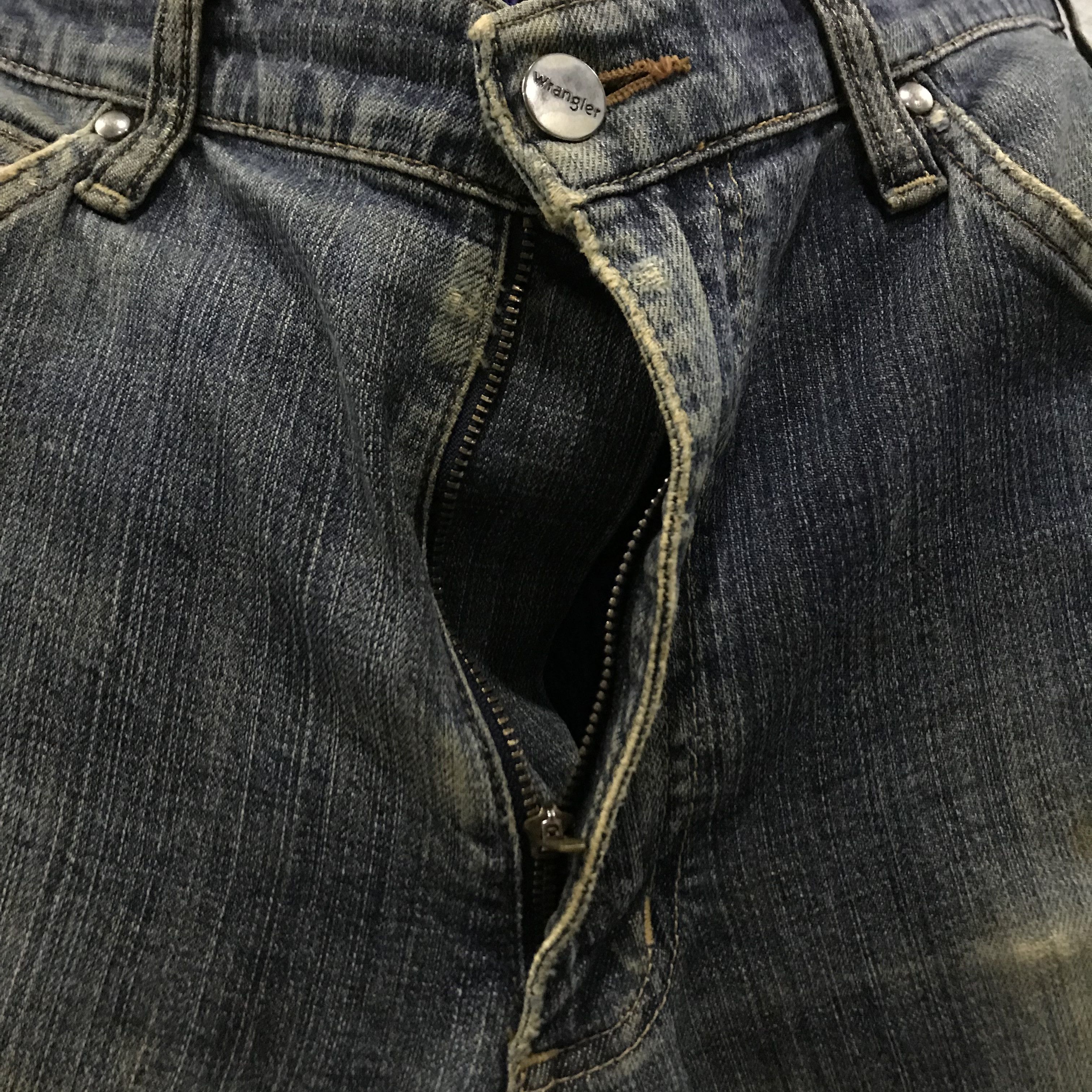 Wrangler Vintage Wrangler Japan Distressed Blue Straight Leg Jeans Size US 34 / EU 50 - 7 Thumbnail