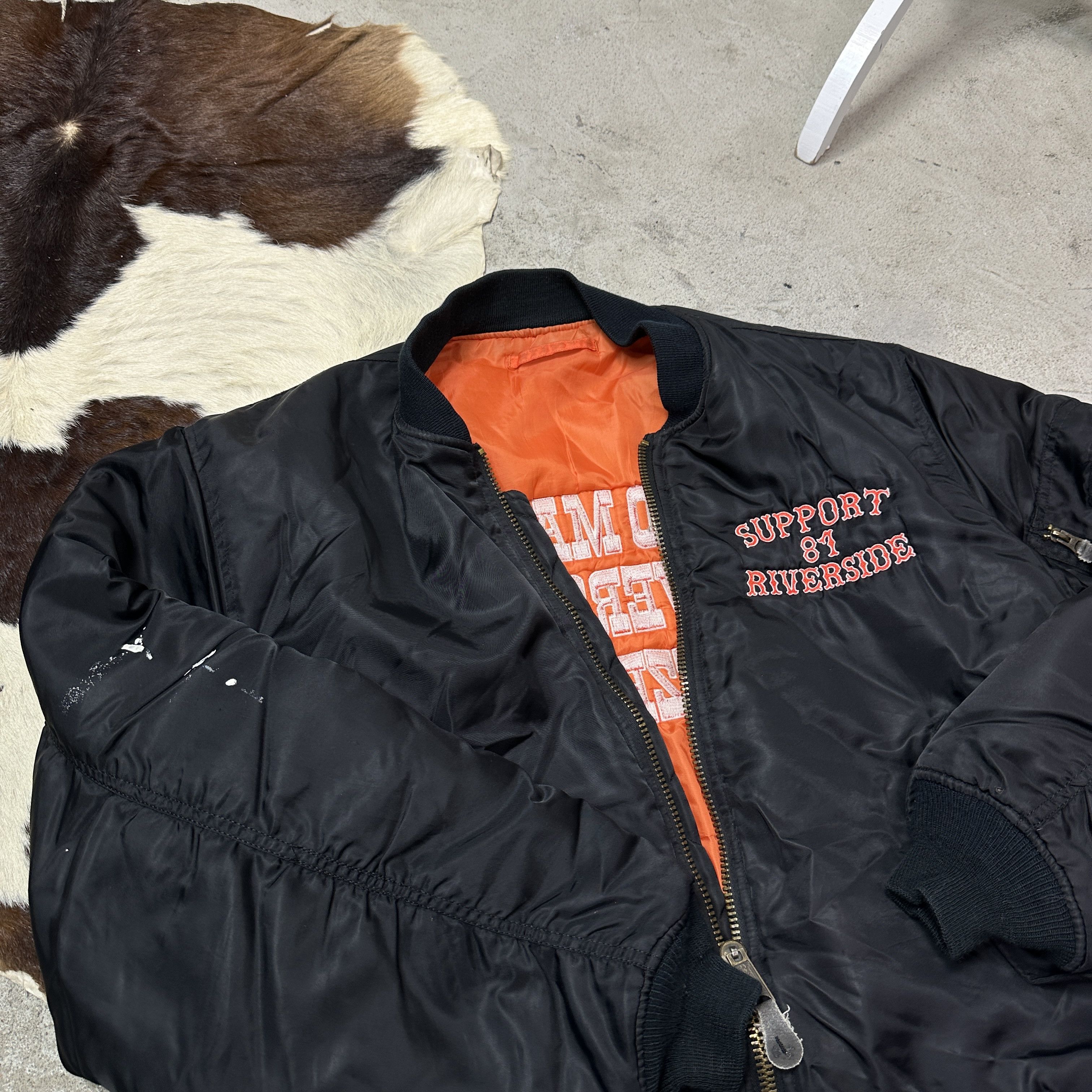 Vintage Vintage Reversible Big Red Machine MA-1 Bomber Jacket Y2K Size US L / EU 52-54 / 3 - 4 Thumbnail