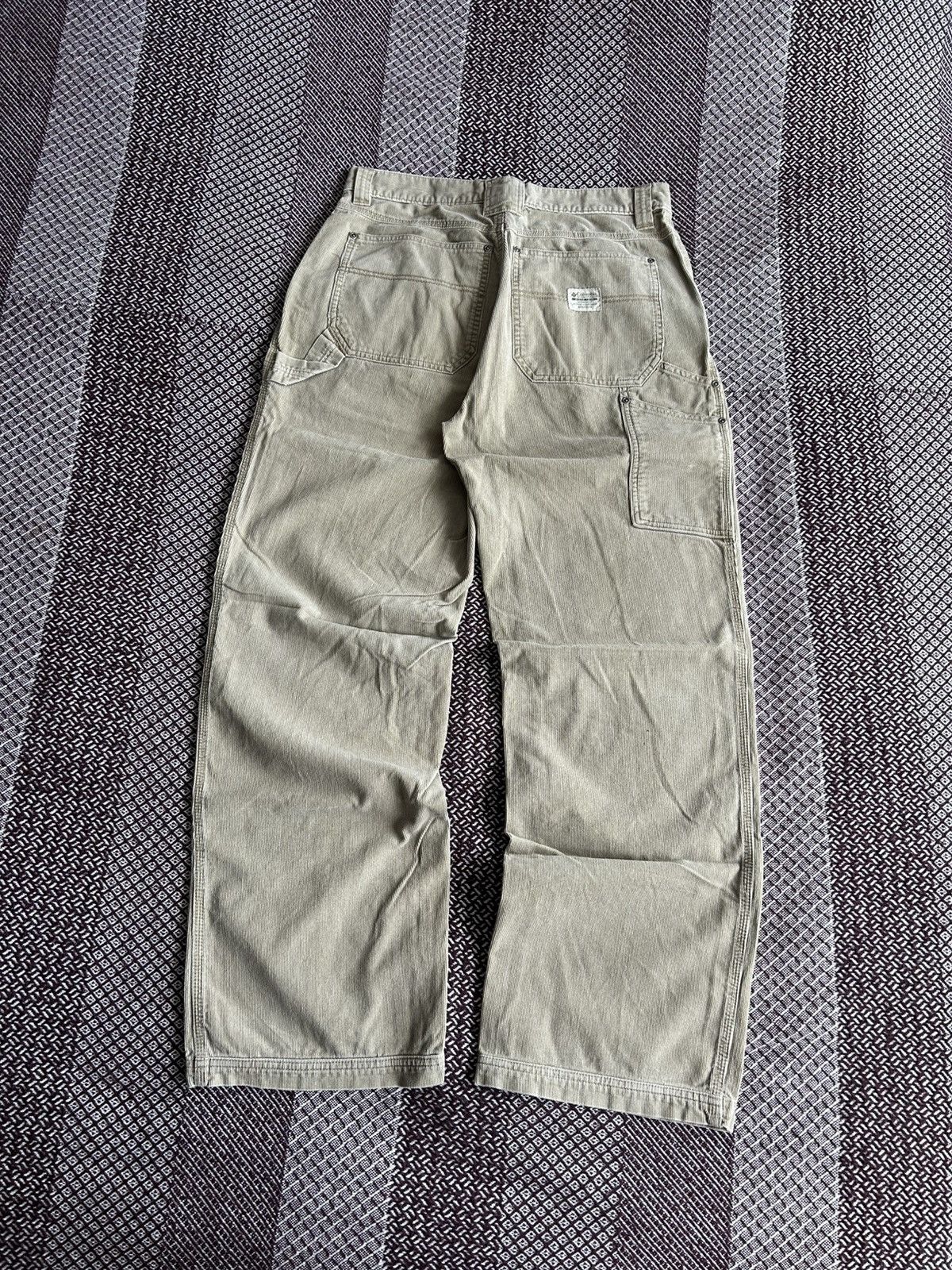 Columbia Vintage Columbia Carpenter Velvet Jeans Workwear Style Sz 32 Size US 32 / EU 48 - 1 Thumbnail