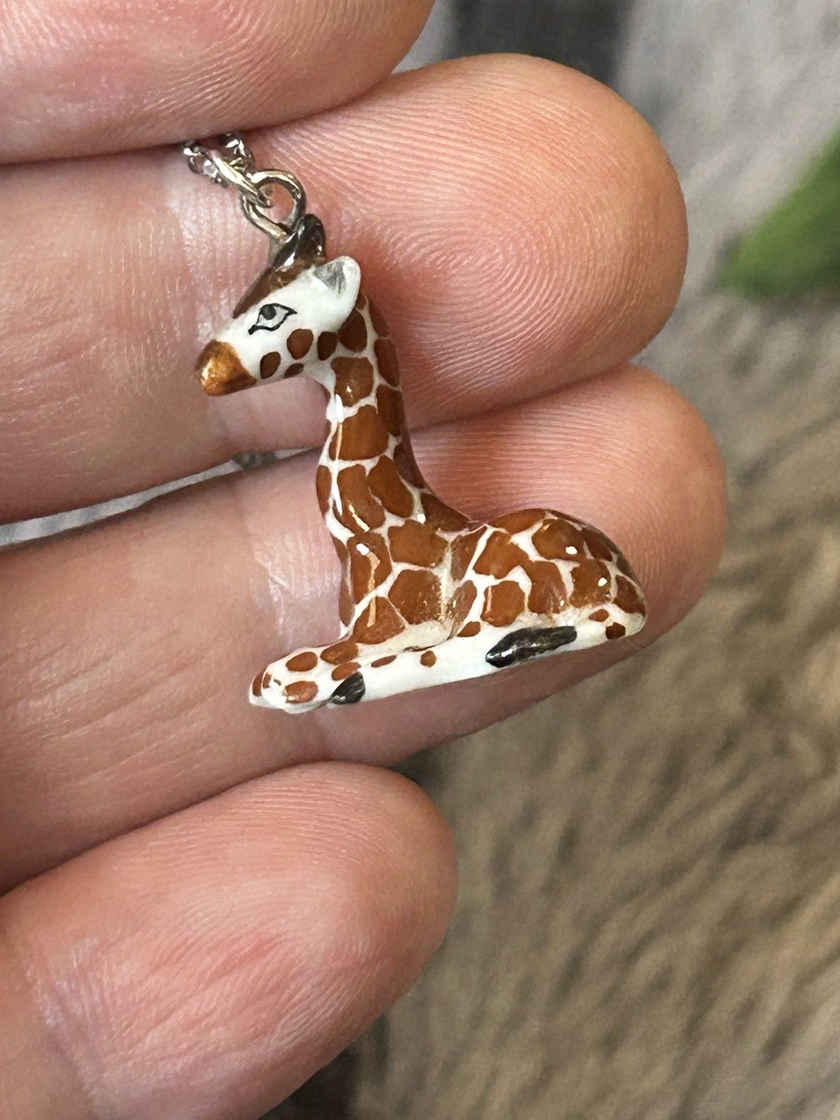 Handmade Handcrafted vintage porcelain giraffe pendant necklace Size ONE SIZE - 6 Thumbnail