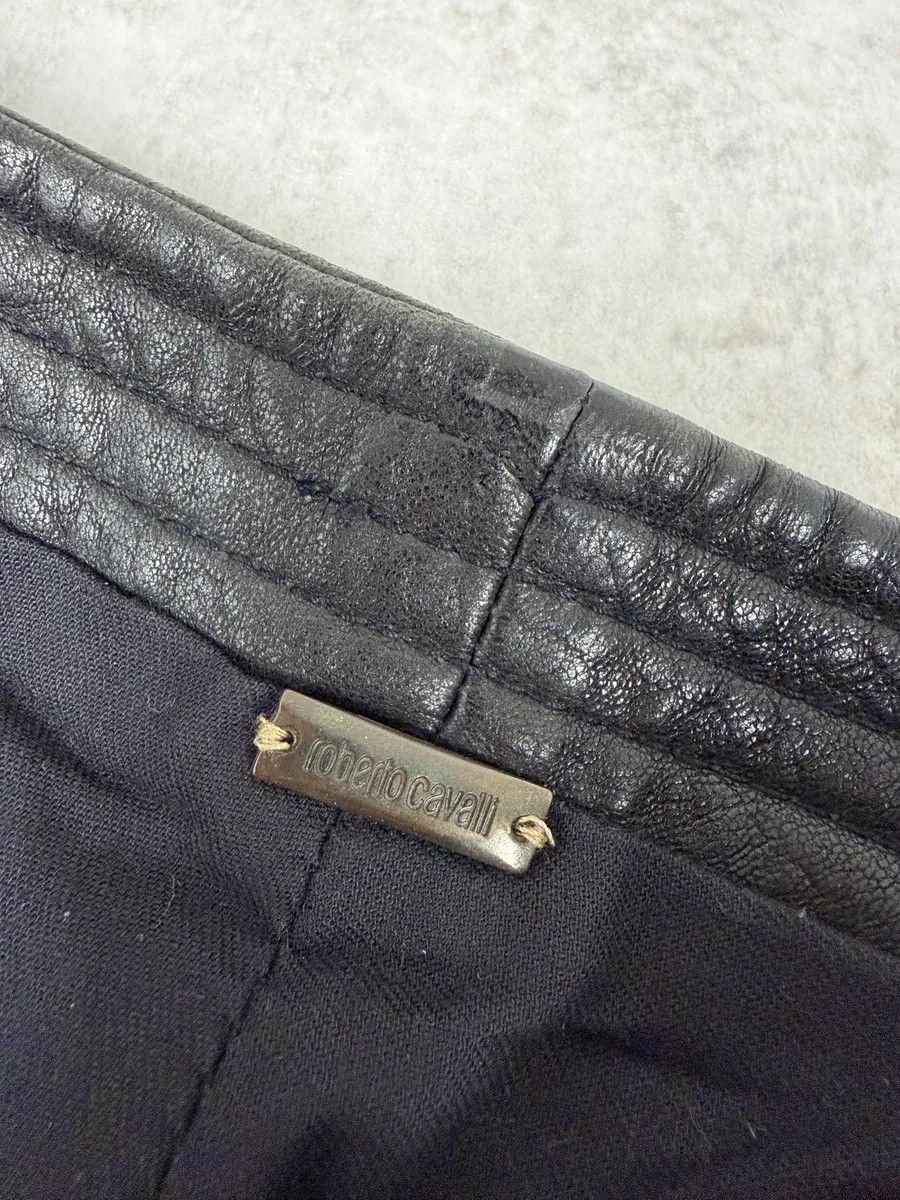 Roberto Cavalli 2000s Roberto Cavalli Biker Grain Black Leather Pants Size US 30 / EU 46 - 7 Thumbnail