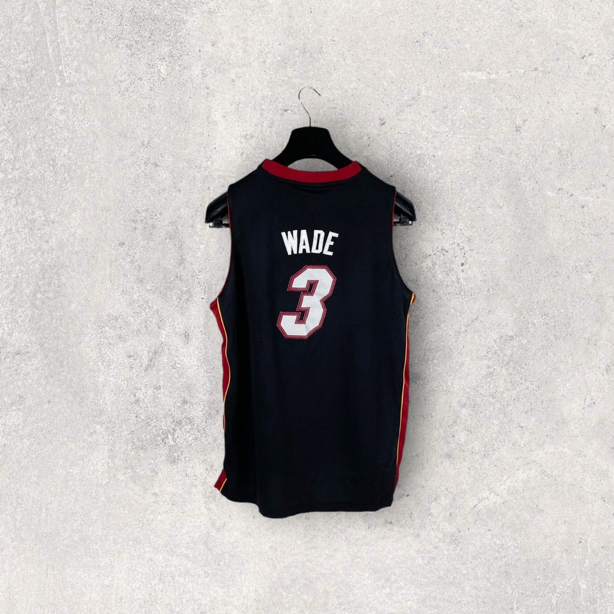 Adidas × NBA vintage Adidas Miami Heat NBA USA WADE #3 Jersey Basketball Size US L / EU 52-54 / 3 - 2 Thumbnail