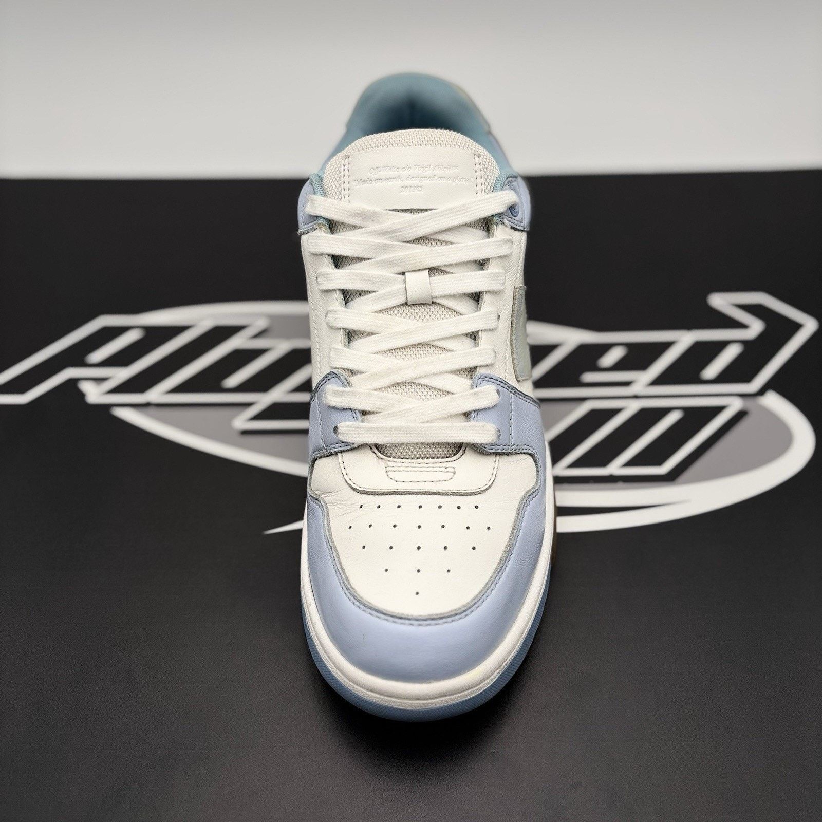 Off-White Off-White Out of Office Low ' Light Blue ' | GOOD CONDITION! Size US 11 / EU 44 - 14 Thumbnail