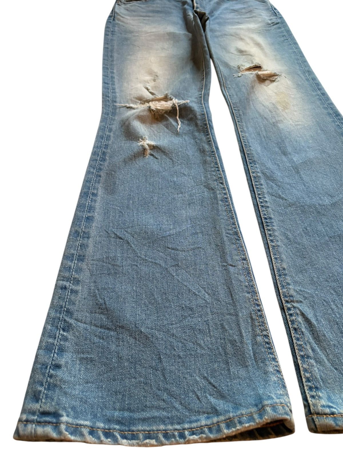 Japanese Brand Vintage Japanese Brand Mud Wash Distress Ripped Flare Jeans Size 27" / US 4 / IT 40 - 6 Thumbnail