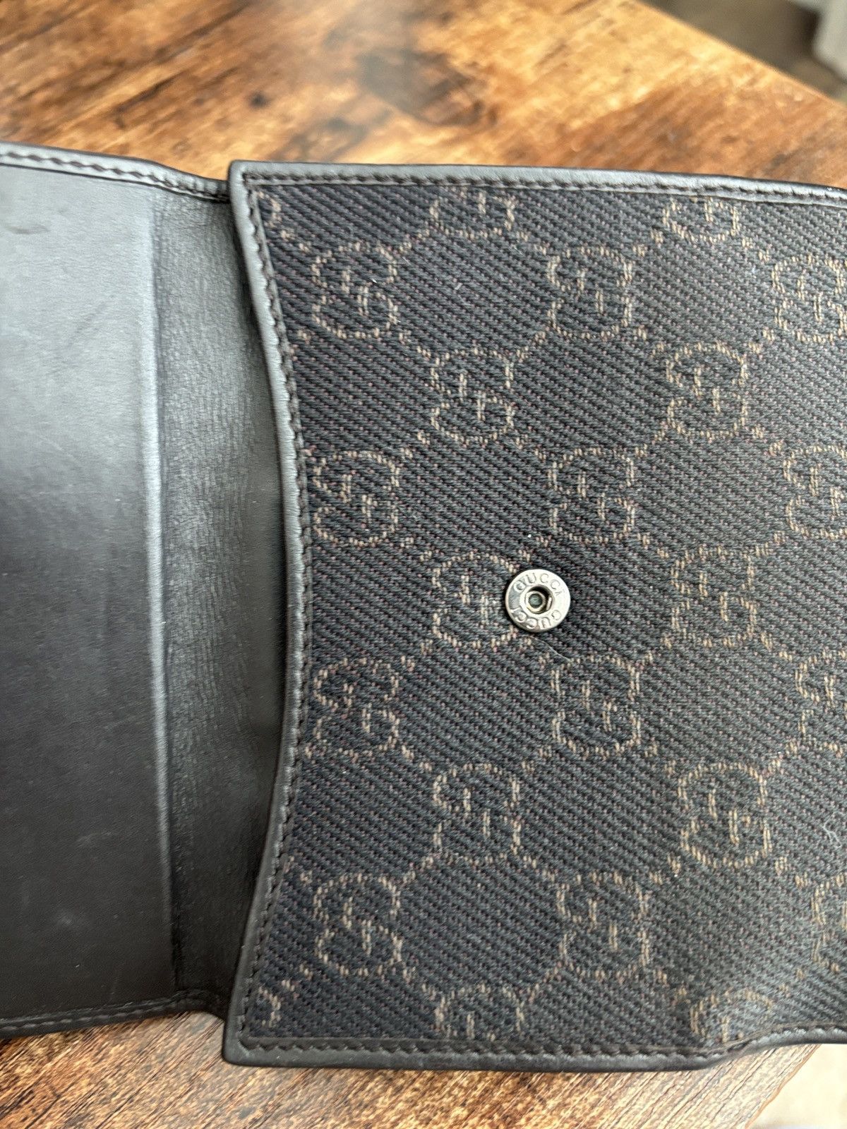 Gucci Gucci Monogram Wallet Men’s Authentic Size ONE SIZE - 3 Thumbnail