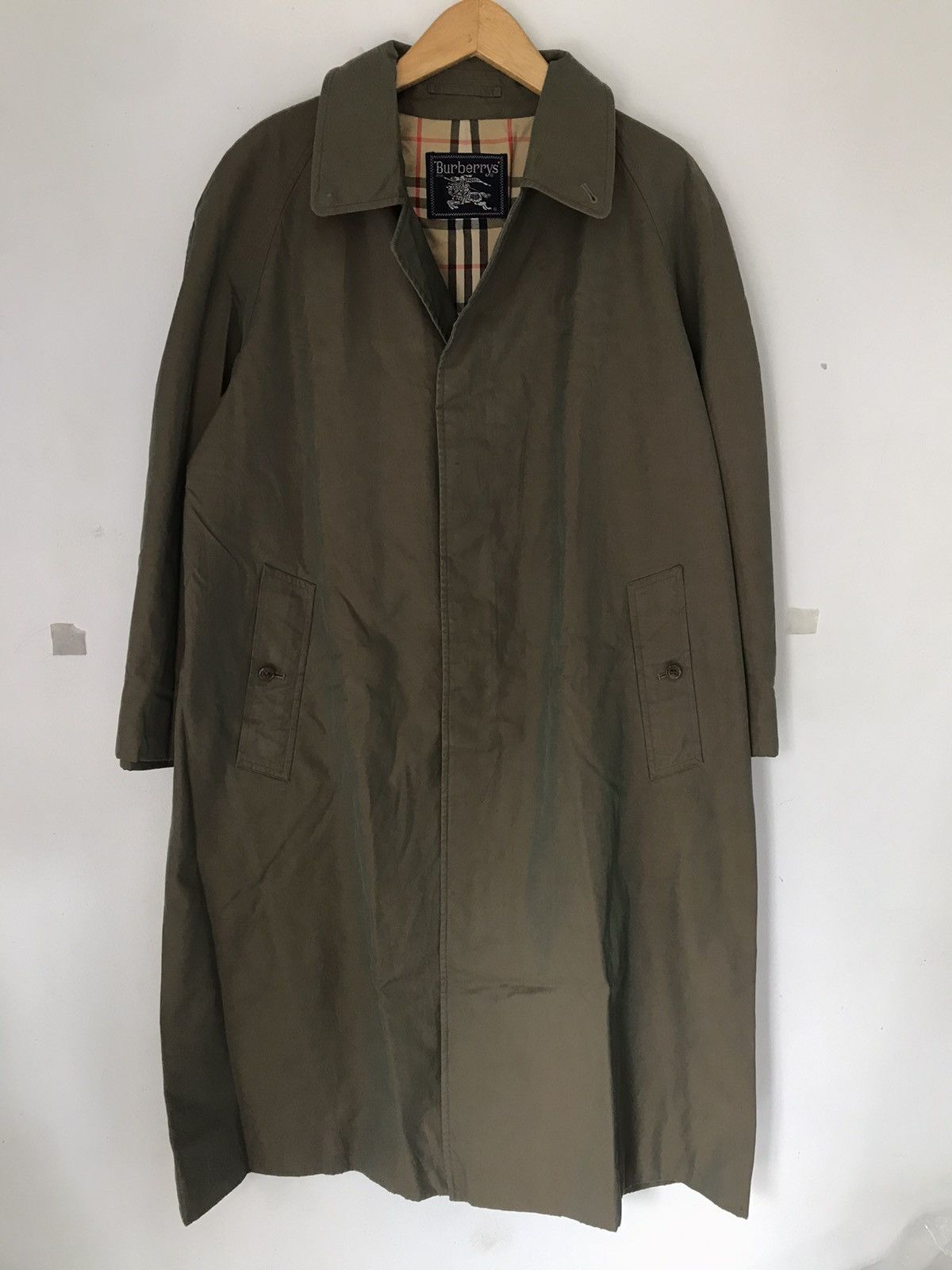 image of Burberry's Trench Coat Nova Check Made In England in Green, Men's (Size Large)