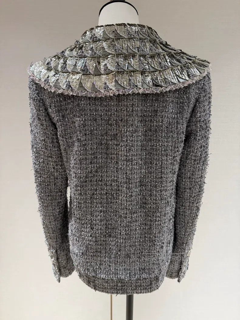 Chanel Chanel Show heavy industry gray sequin round-neck jacket Size XS / US 0-2 / IT 36-38 - 2 Thumbnail