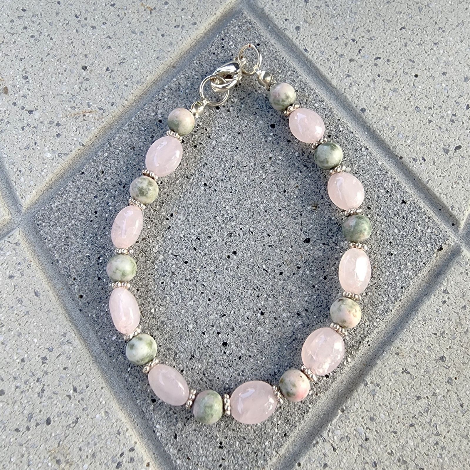 Vintage Sterling Silver Polished Rose Quartz Unakite Beaded Bracelet Size ONE SIZE - 2 Thumbnail