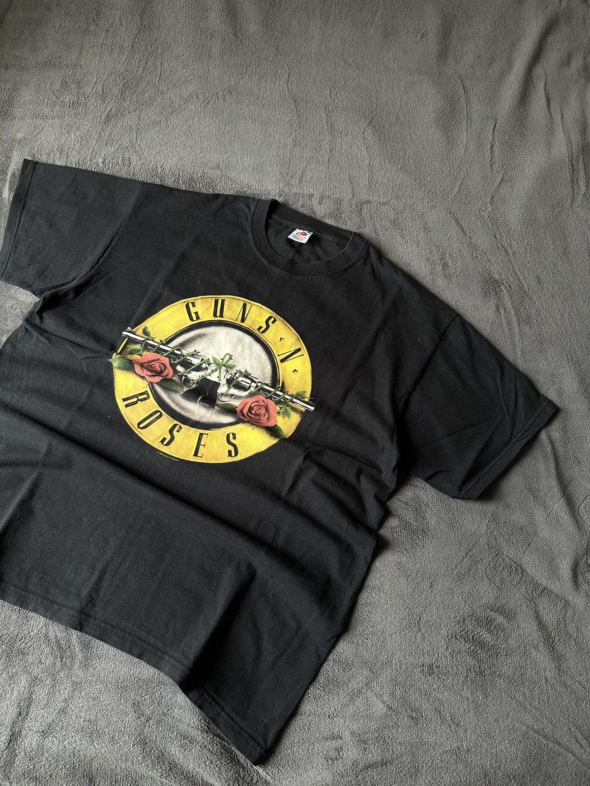 Band Tees × Guns N' Roses × Vintage Guns N Roses 2004 Vintage Rock Band Tee Size US XL / EU 56 / 4 - 1 Thumbnail