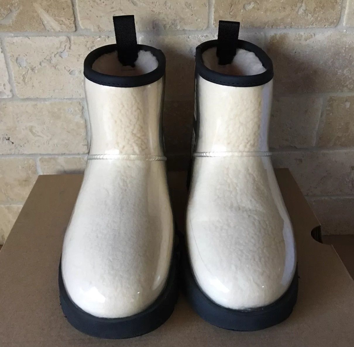Ugg uggs clear classic mini boots Size US 6.5 / IT 36.5 - 2 Thumbnail