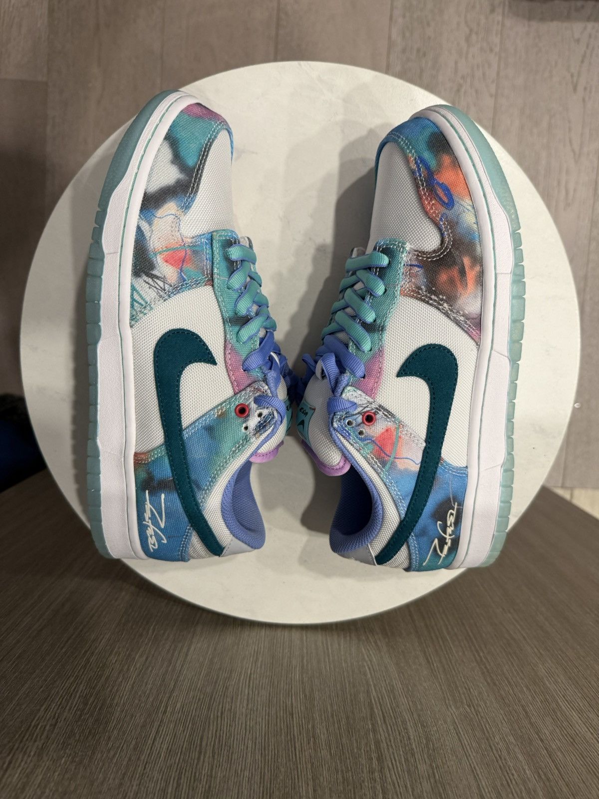 Nike Futura Nike Dunks - VNDS Size 9 Size US 9 / EU 42 - 2 Thumbnail
