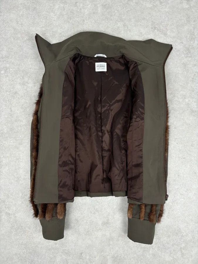 Gianfranco Ferre 2000s Gianfranco Ferré Studio Fur Trim Sleeve Jacket Size M / US 6-8 / IT 42-44 - 9 Thumbnail