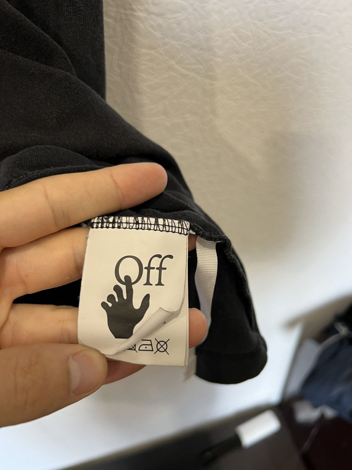 Off-White Off White Caravaggio Black T Shirt Tee Mens Size US S / EU 44-46 / 1 - 4 Thumbnail