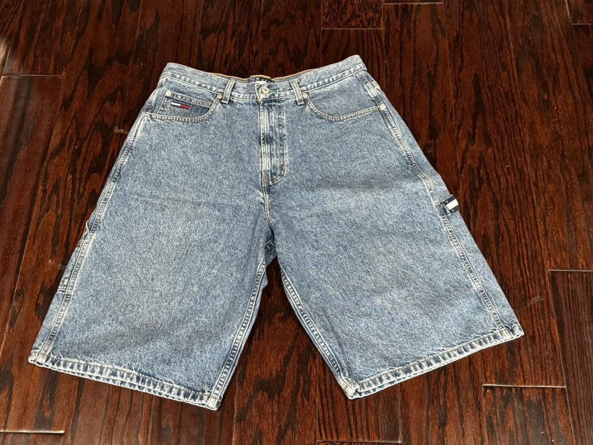 Tommy Hilfiger Tommy Hilfiger Vintage JORTS Size US 32 / EU 48 - 1 Thumbnail