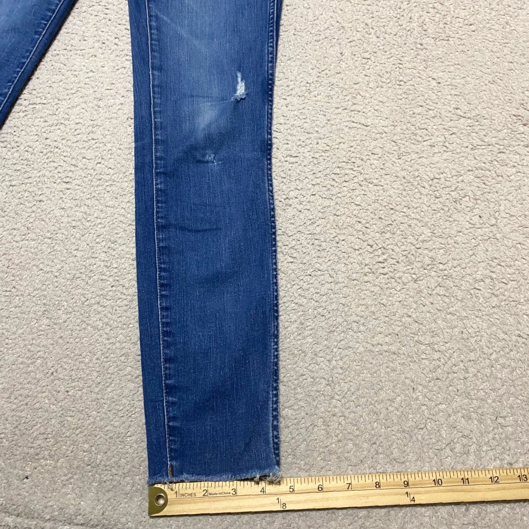 Madewell Madewell Jeans Womens 26 Blue Denim High Rise Medium Wash Skinny Distressed Size 26" / US 2 / IT 38 - 5 Thumbnail