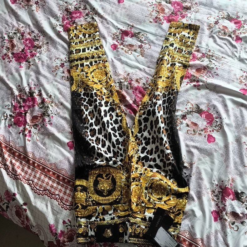 Versace Versace Leopard print jeans Size US 27 - 8 Thumbnail