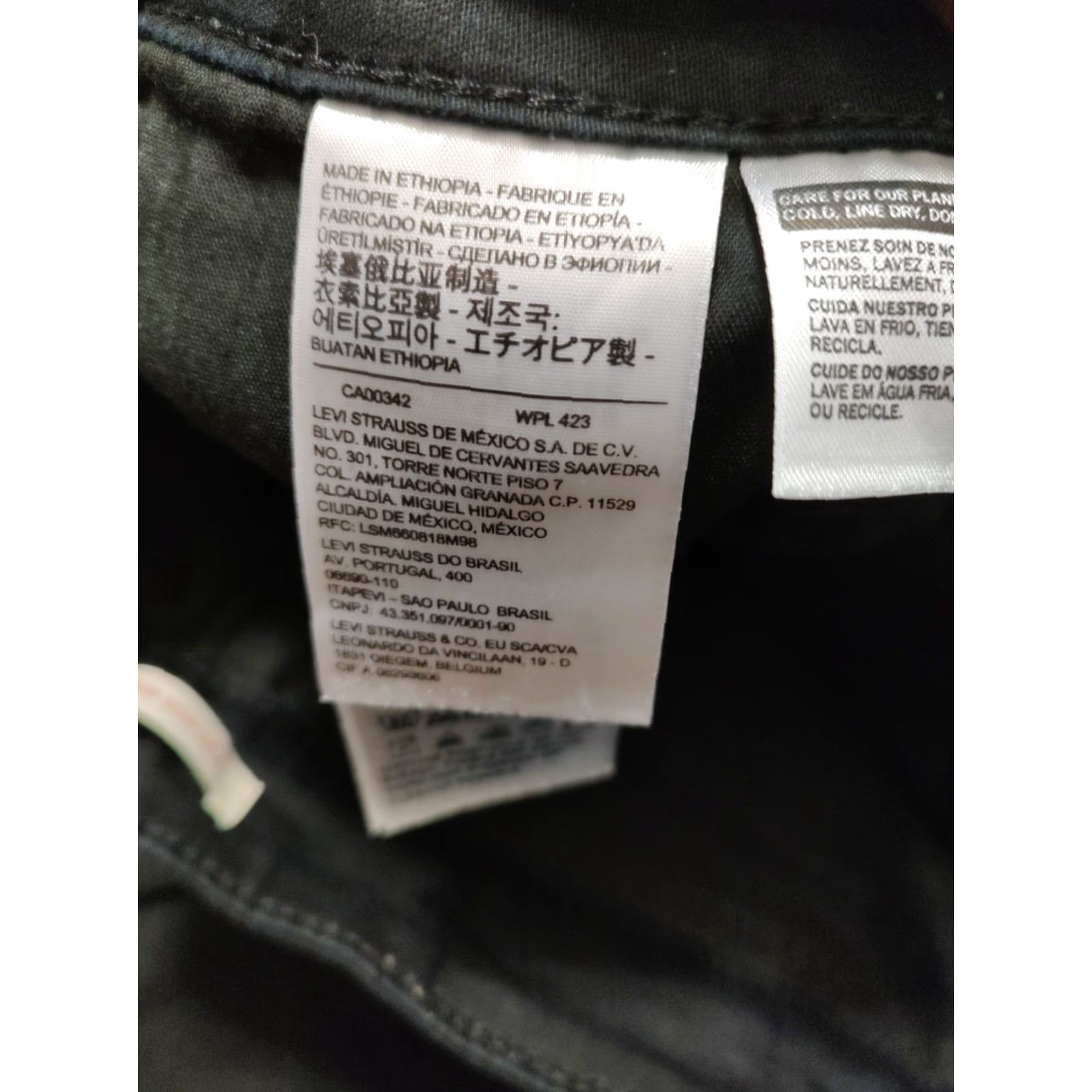 Levi's Levi's 721 High Rise Skinny Jeans Womens 28 Inseam Black Denim Slim 5-Pocket City 90s Rock Mens? Size 28" / US 6 / IT 42 - 5 Thumbnail
