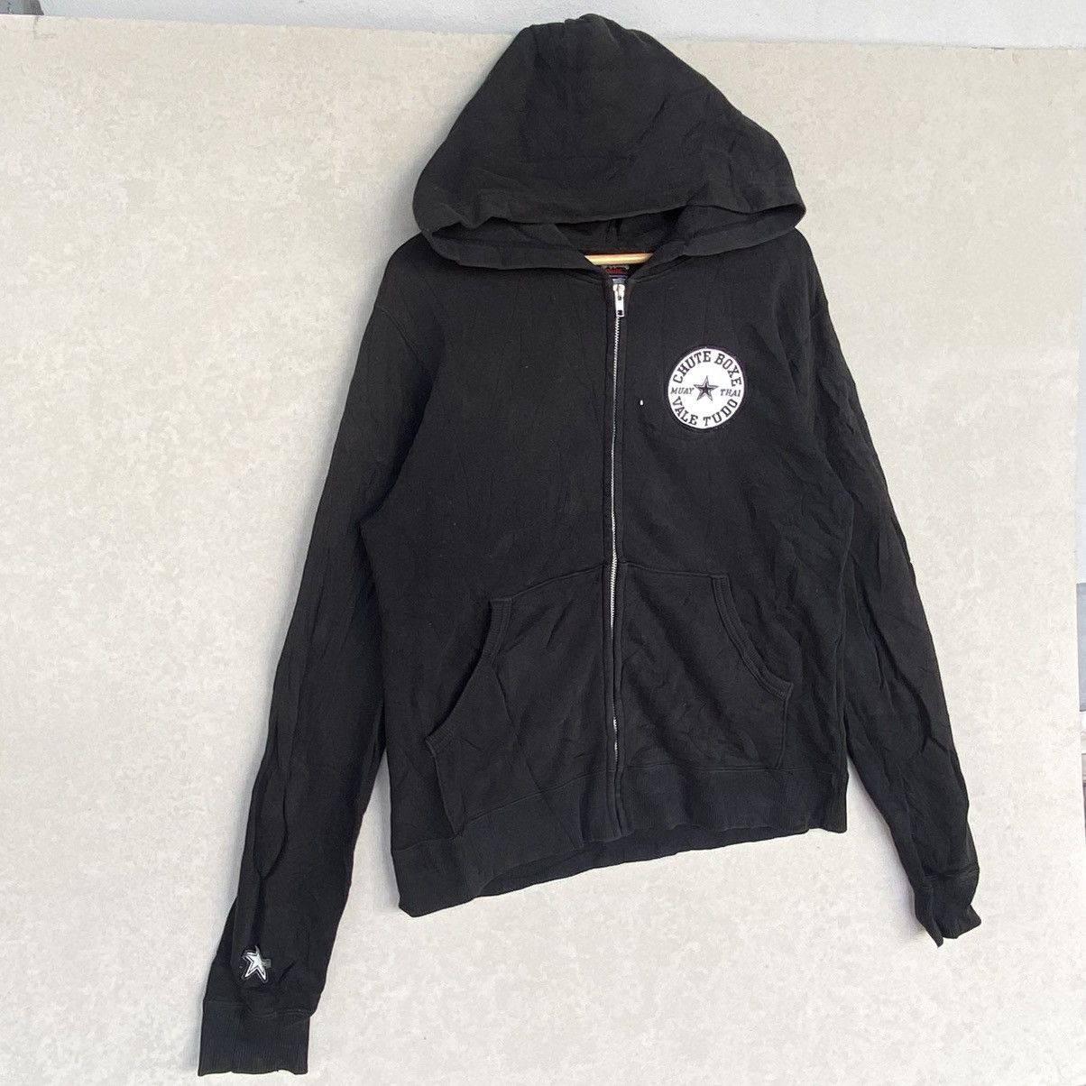Other Vintage Converse Hoodie Full Zip Big Embroidered Black Size US L / EU 52-54 / 3 - 3 Thumbnail